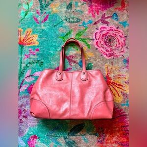 EUC COACH PINK HANDBAG WITH LABEL DESIGN
